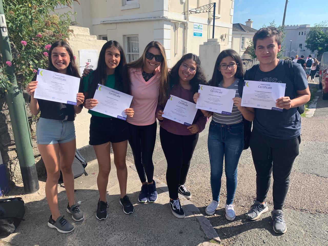 Estudiantes Estudiantes
